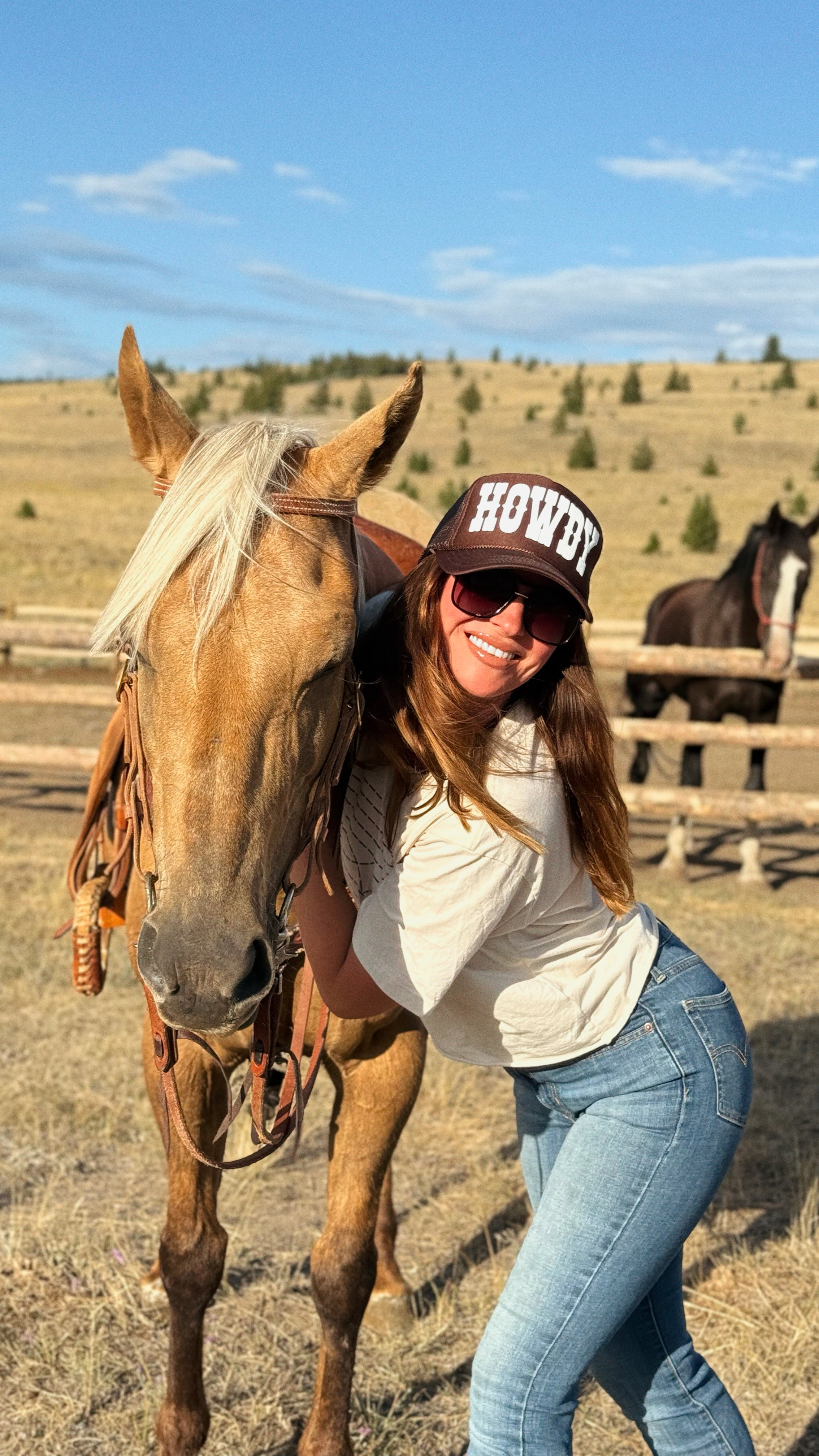 HOWDY BROWN FOAM HAT