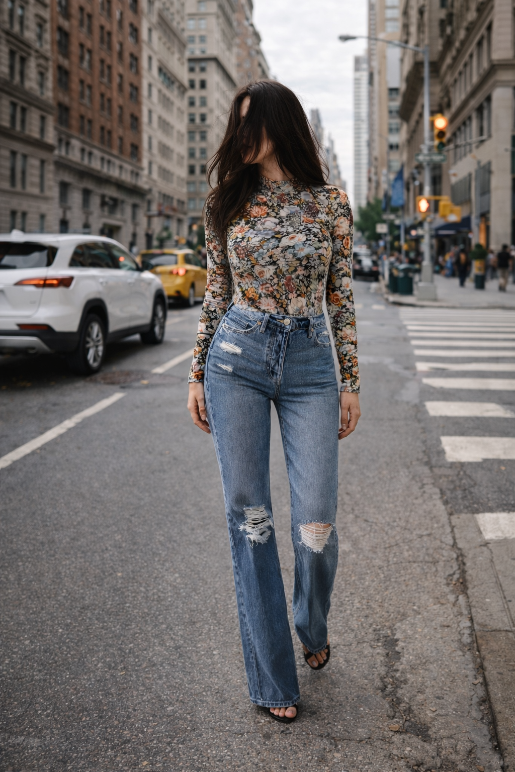 Holy Medium Wash, High Rise, 90s Flare